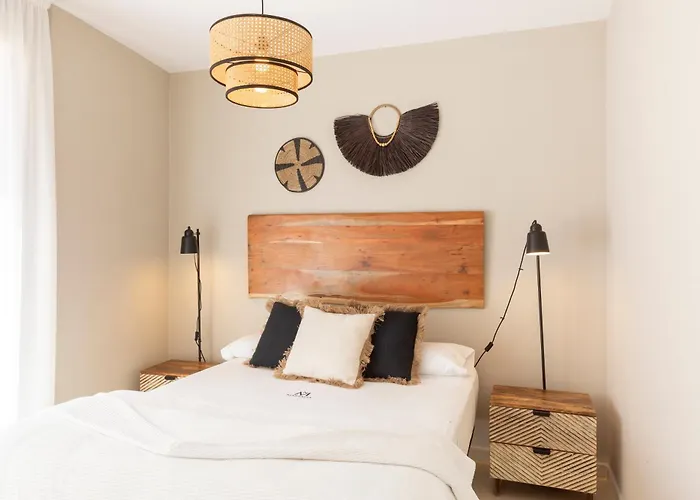 Martalia Aticos Deluxe Daire *