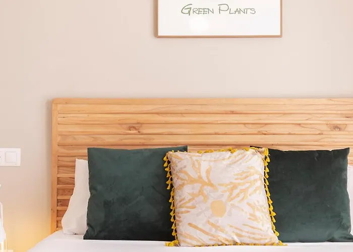 Daire Martalia Aticos Deluxe *