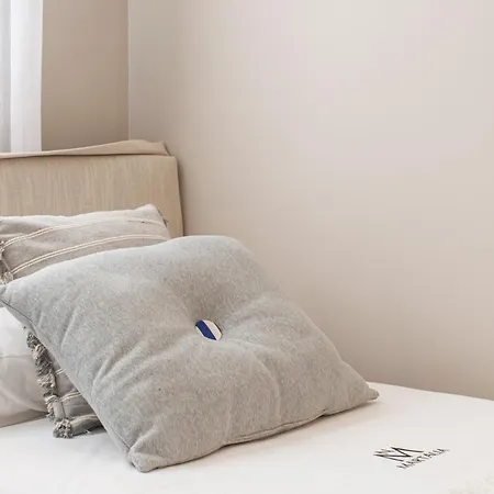 Martalia Aticos Deluxe Apartment