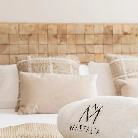 Martalia Aticos Deluxe