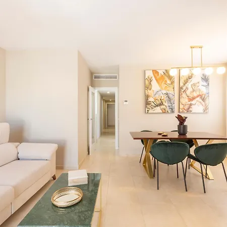 Апартаменты Martalia Aticos Deluxe