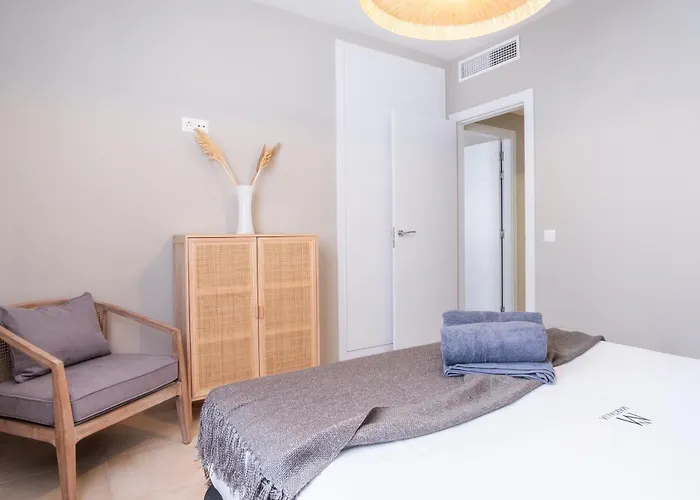 Апартаменти Martalia Aticos Deluxe *