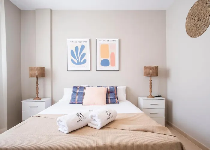 Апартаменти Martalia Aticos Deluxe *