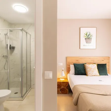 Martalia Aticos Deluxe Apartman