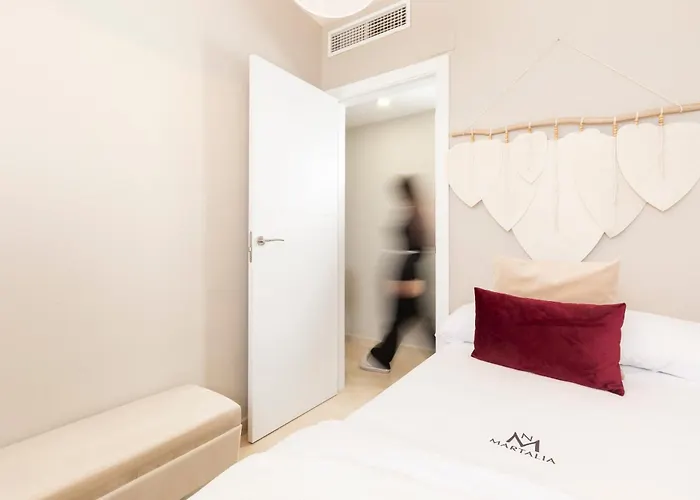 Martalia Aticos Deluxe 론다